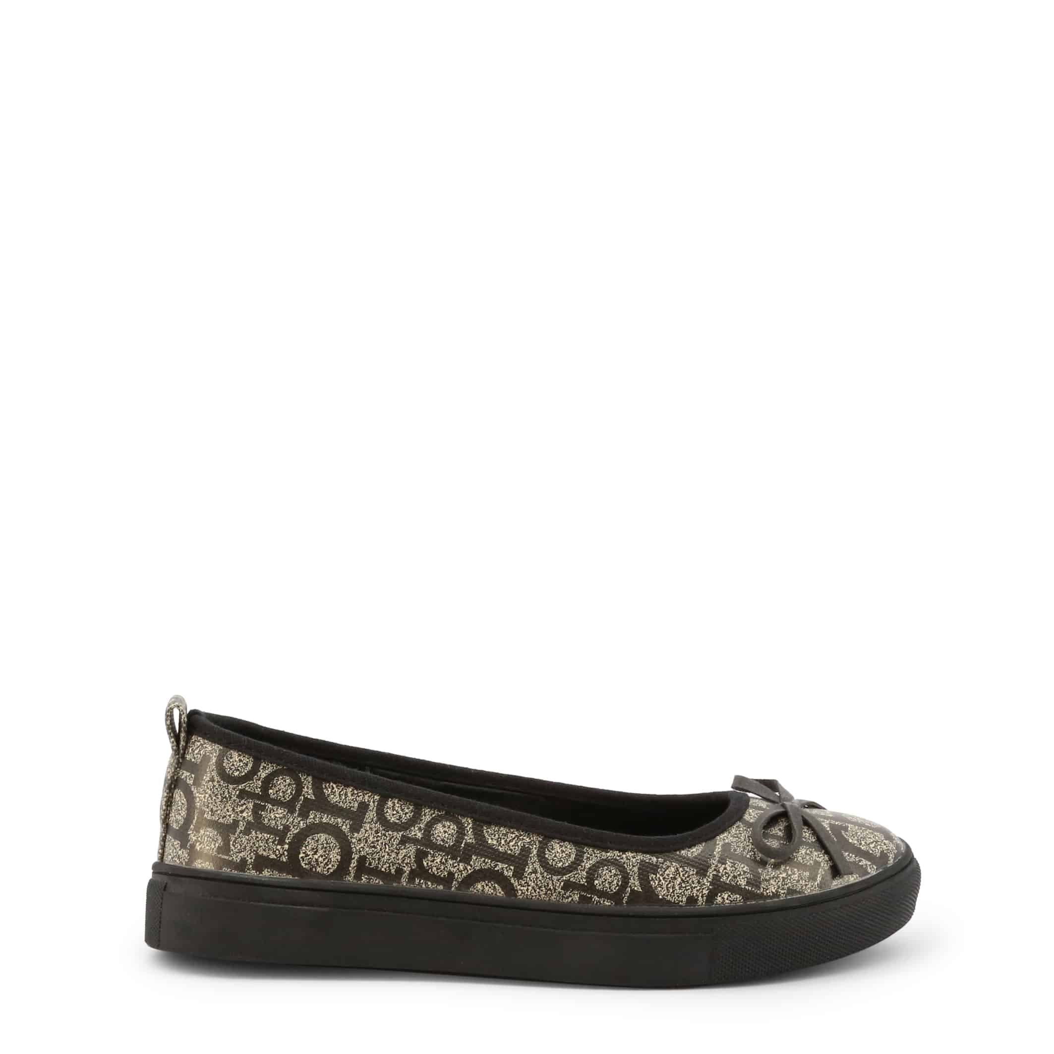 Roccobarocco Women Ballet flats Black